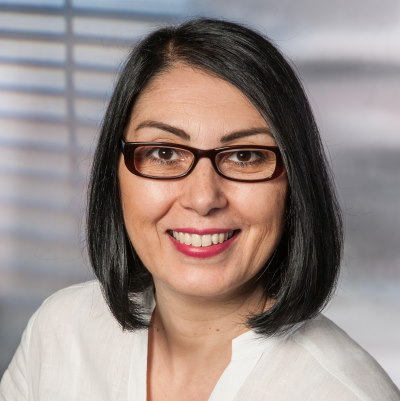 Frau Dr. med. (Univ. Belgrad) Bojana Smirek - Assistenzärztin